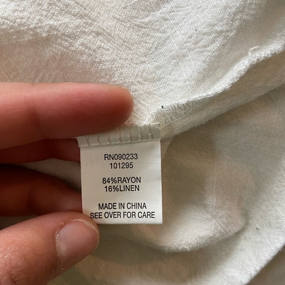 L. A Hearts linen babydoll top! - Picture 2 of 3